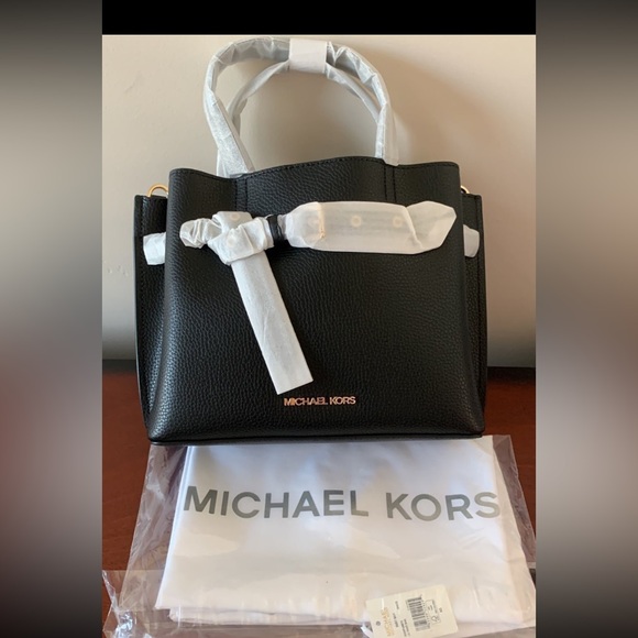 Michael Kors “The Emilia” Satchel New with Dust Bag price is FIRM thank you! - Picture 4 of 8